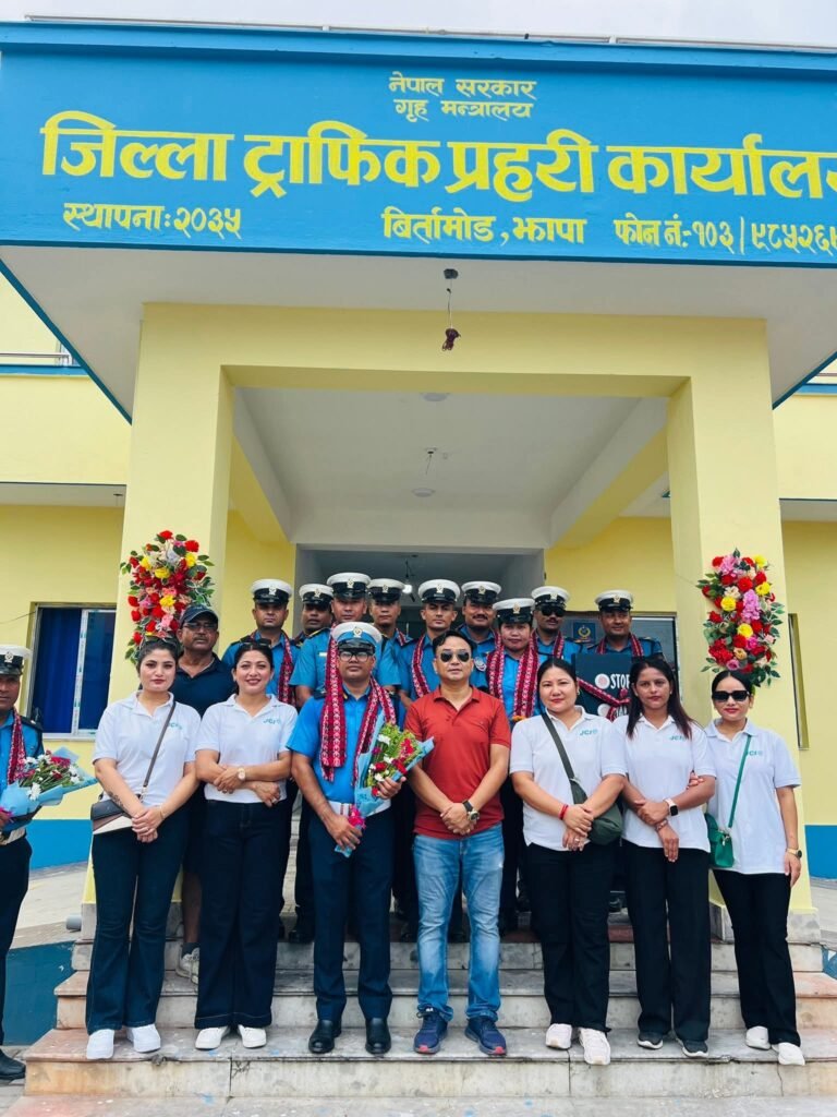 दृष्टिविहीनहरूको खुला पत्र: बिर्तामोड-भद्रपुर सडक खण्डबारे प्रहरी, मेयर र सडक विभागलाई