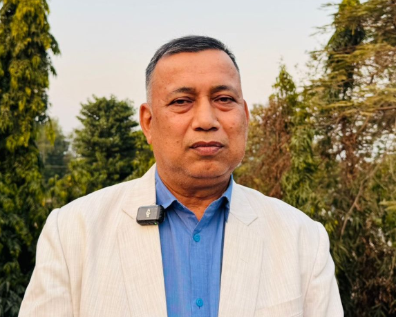 काठमाडौँमा जोखिम देखेपछि झापामा लोभिन खोज्दै बालेन