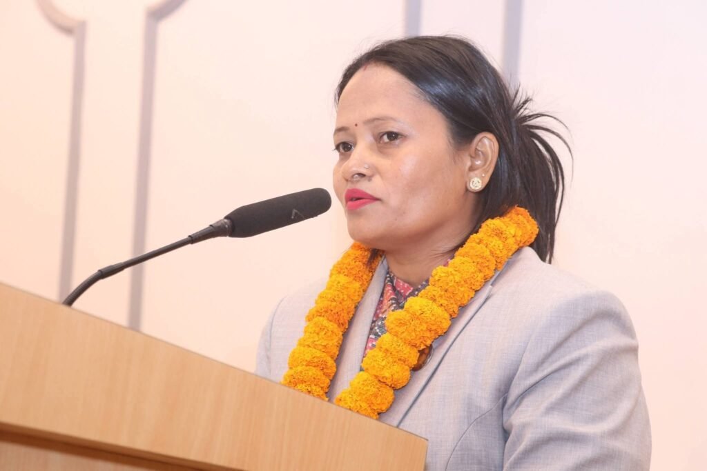 अस्तव्यस्त बन्दै बिर्तामोड कृषि उपज बजार: व्यवस्थापनका निम्ति प्रधानमन्त्री समक्ष माग