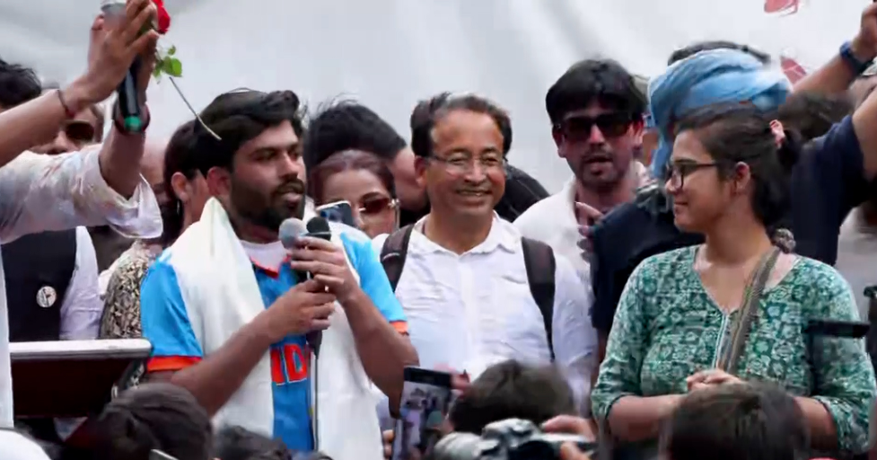 Is the Rise of the “Cockroach Janata Party” a Warning Sign for India’s Political Establishment?